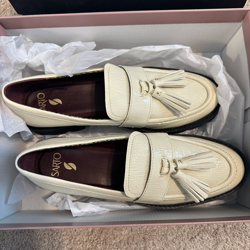 Unworn Sarto Loafers in Cream with Tassels